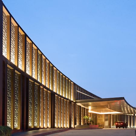 Hotel Santika Premiere Bandara Palembang Eksteriør billede