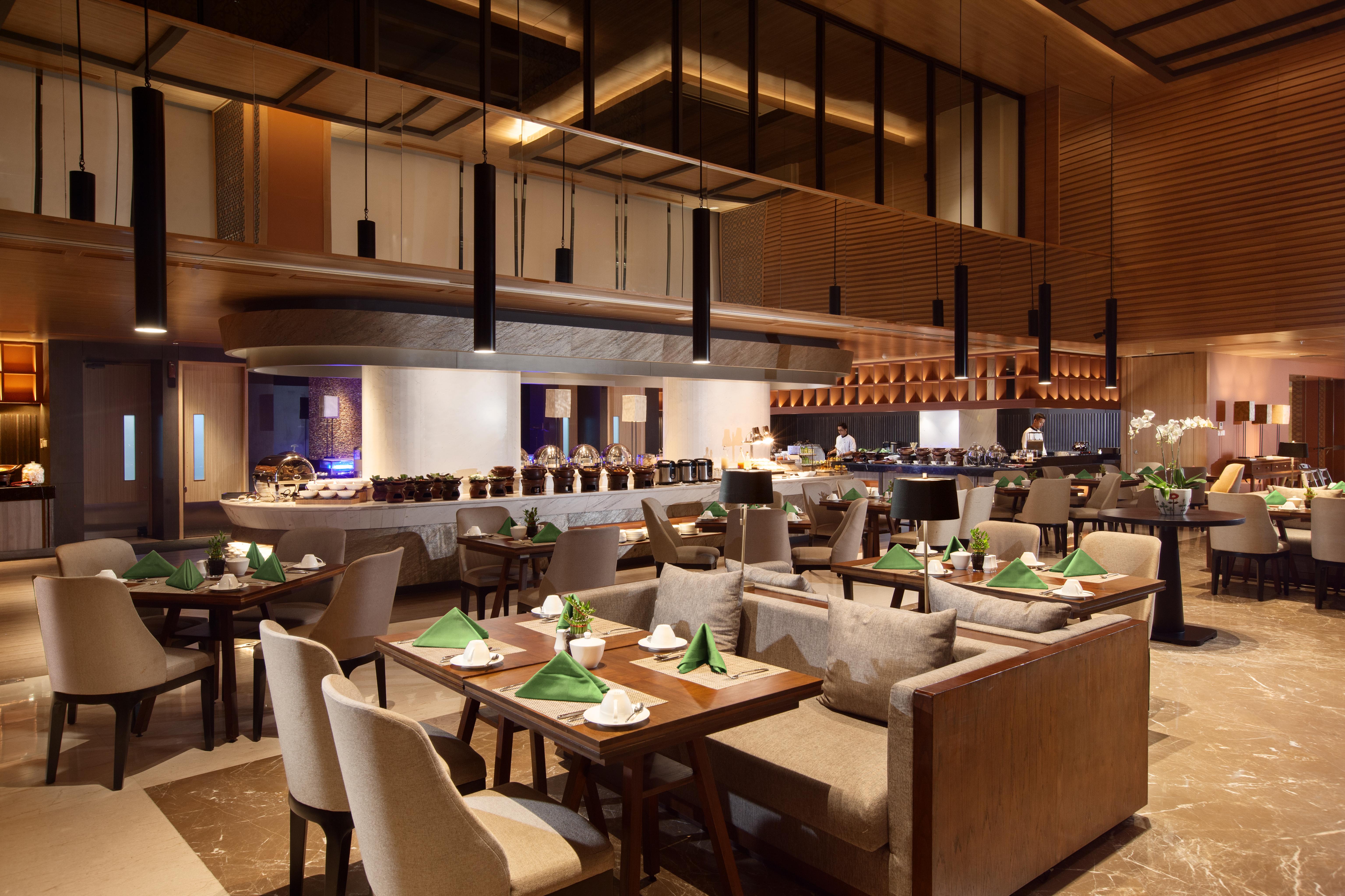 Hotel Santika Premiere Bandara Palembang Eksteriør billede