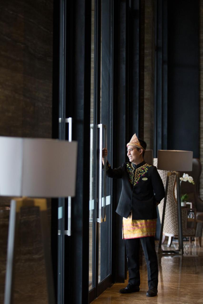 Hotel Santika Premiere Bandara Palembang Eksteriør billede