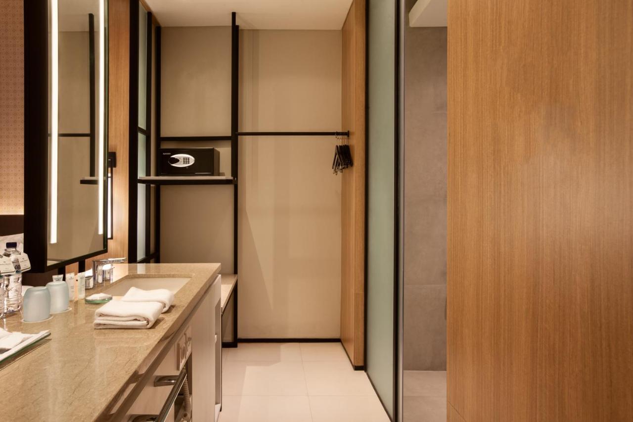 Hotel Santika Premiere Bandara Palembang Eksteriør billede