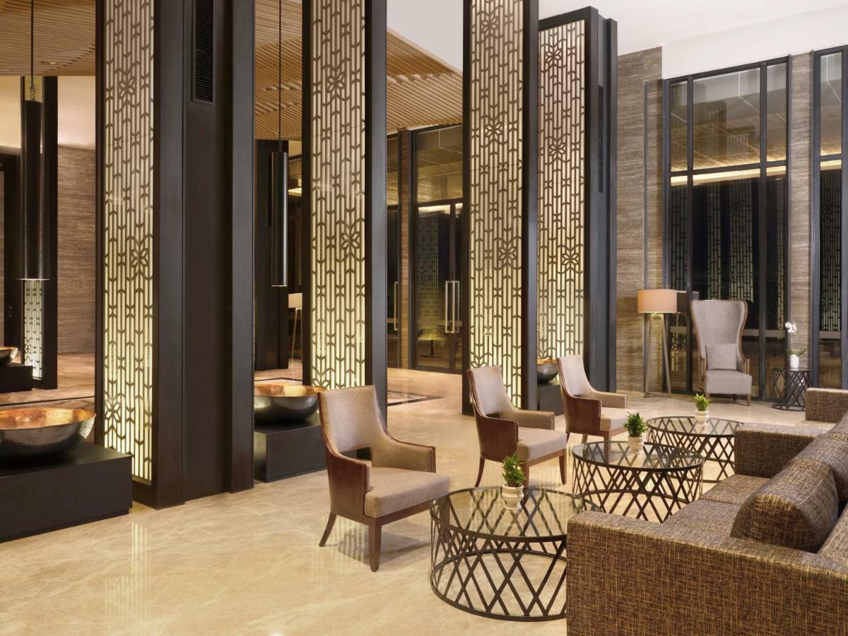 Hotel Santika Premiere Bandara Palembang Eksteriør billede